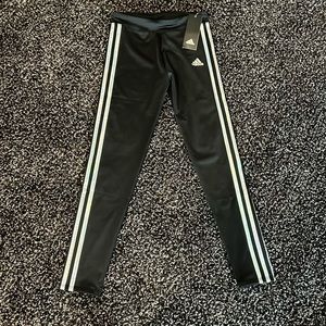 ✨NWT✨Adidas Girls Leggings